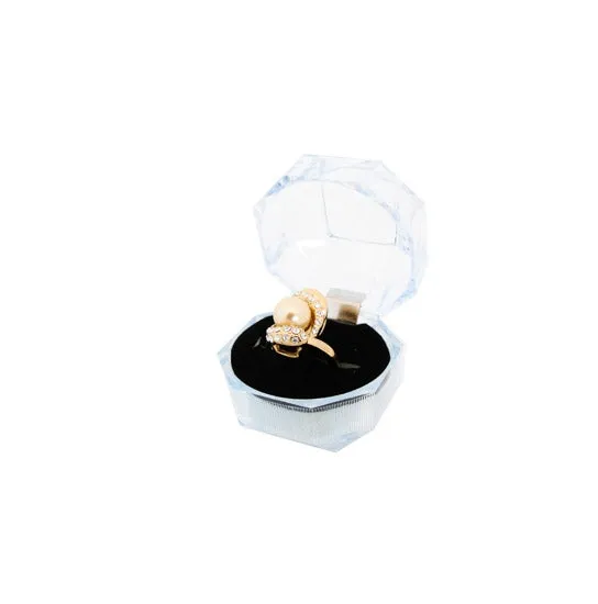 1 1/4"W x 2"D x 1 1/2"H Clear Acrylic Diamond Cut Ring Box