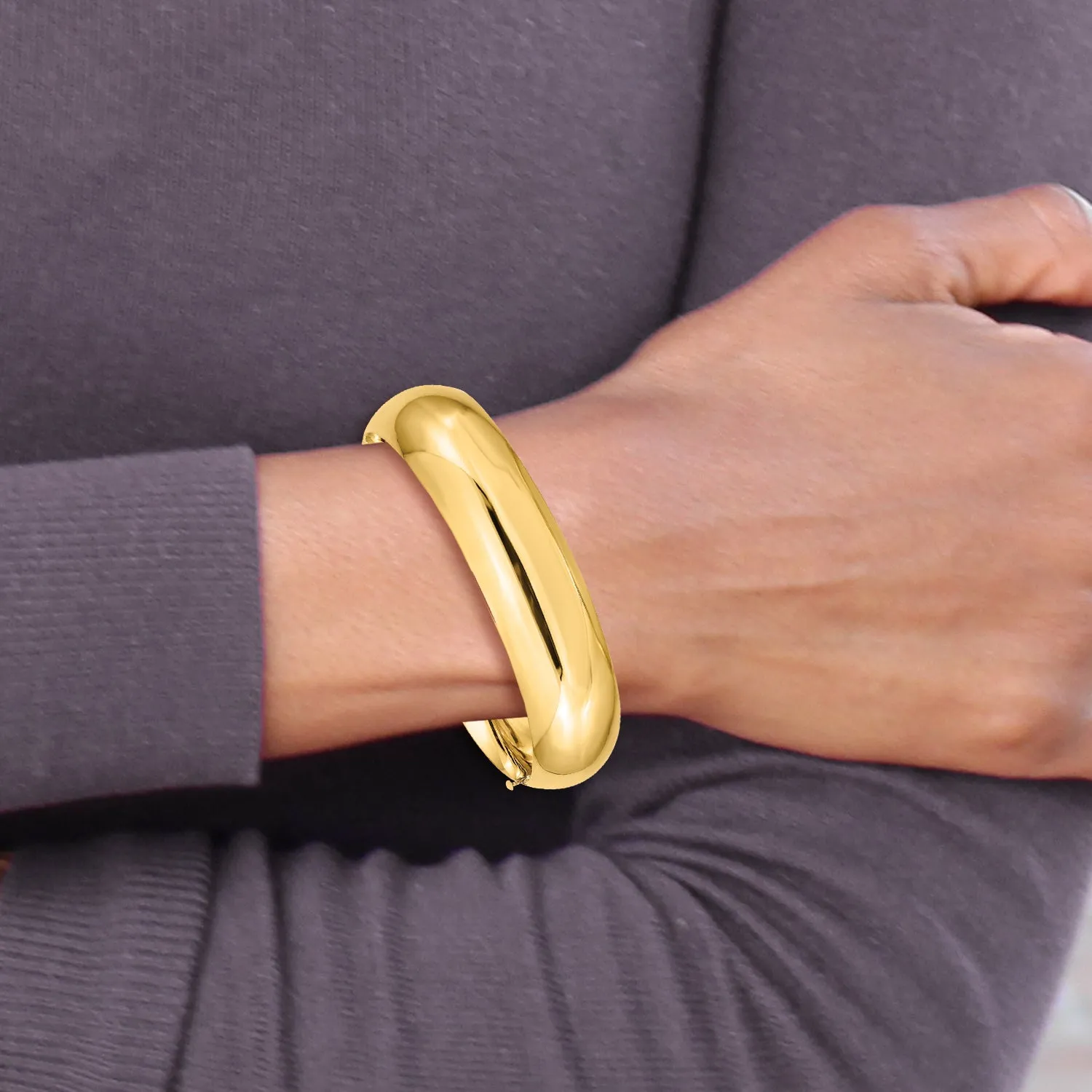 10k 11/16 High Polished Hinged Bangle Bracelet