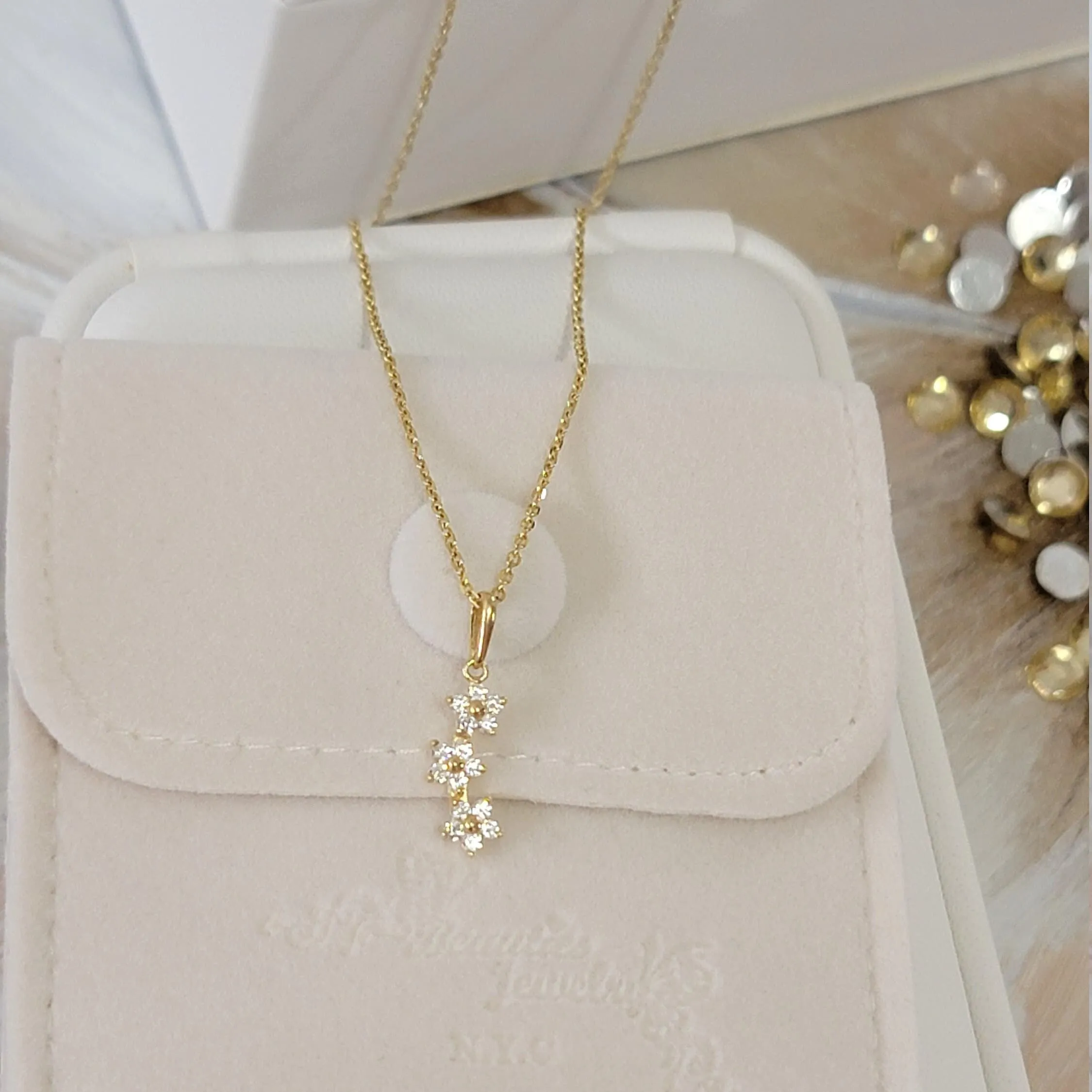 14K Yellow Gold Diamond Necklace, Diamond Flower Necklace for Women, Natural Diamond Charm Necklace, Dainty Necklace, Minimalist Necklace