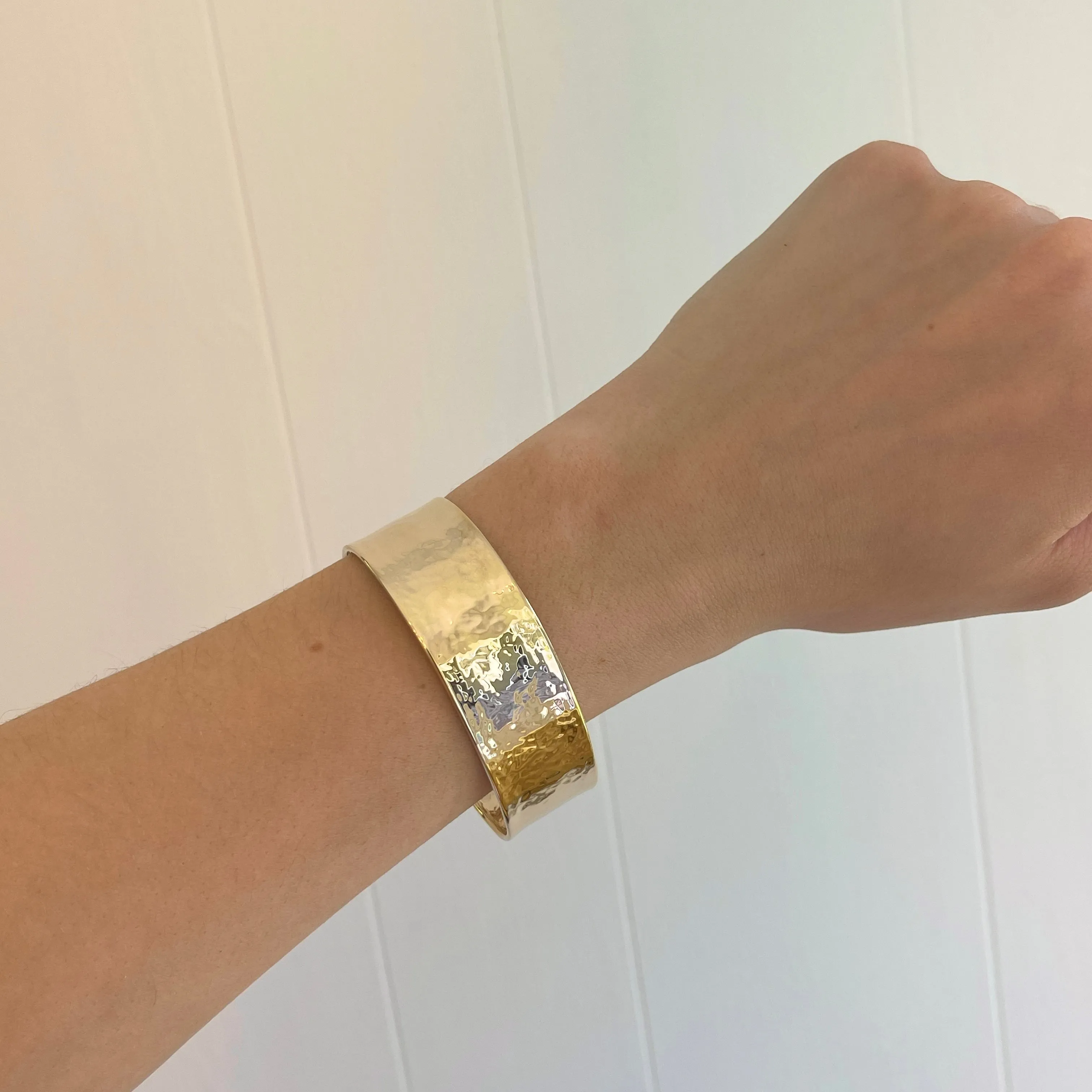 14KT Yellow Gold Hammered Cuff Bangle Bracelet 19mm