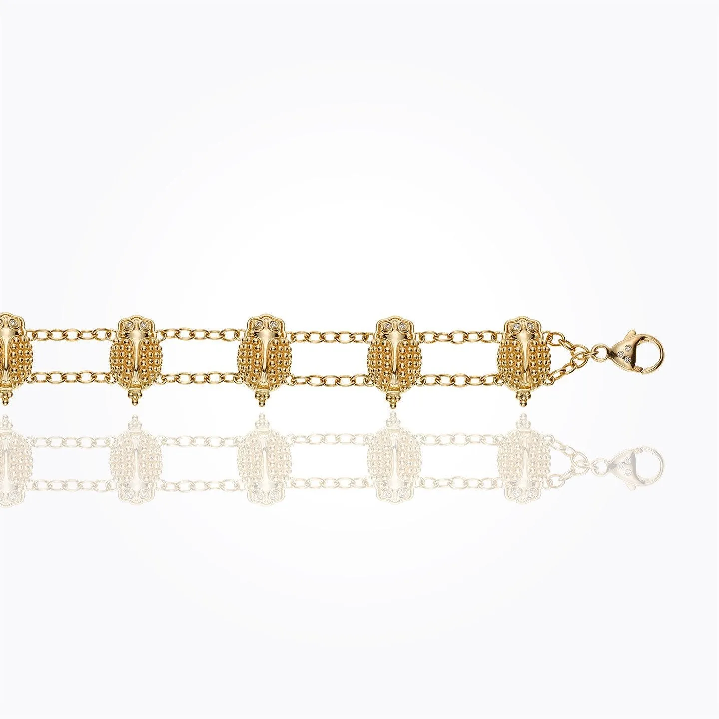 18K Scarab Bracelet in diamond