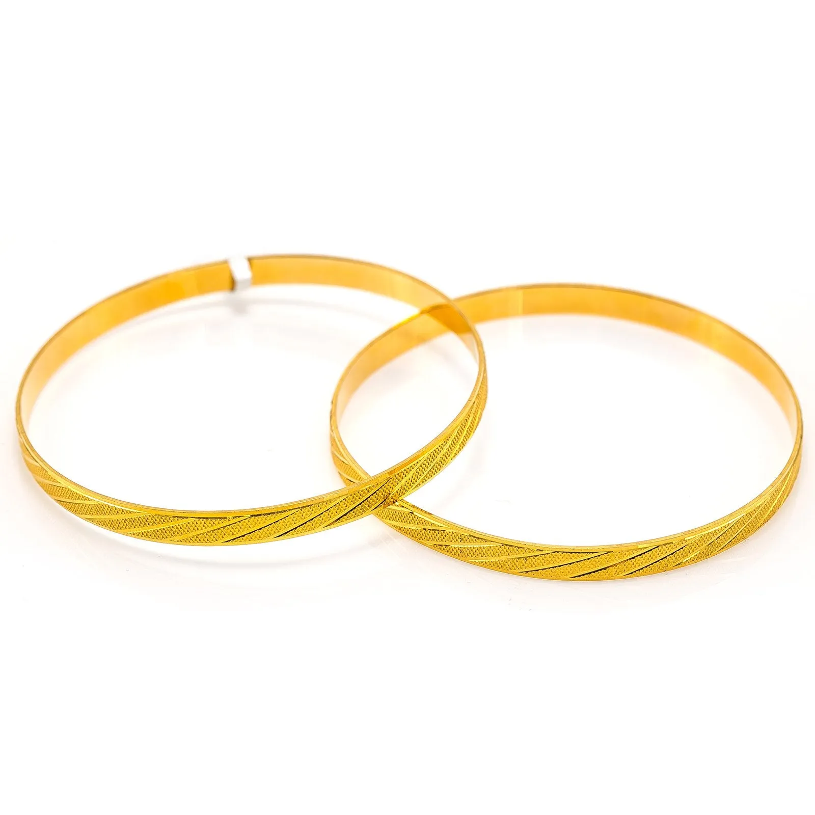 22K Yellow Gold Bangle W/ Subtle Slanted Design