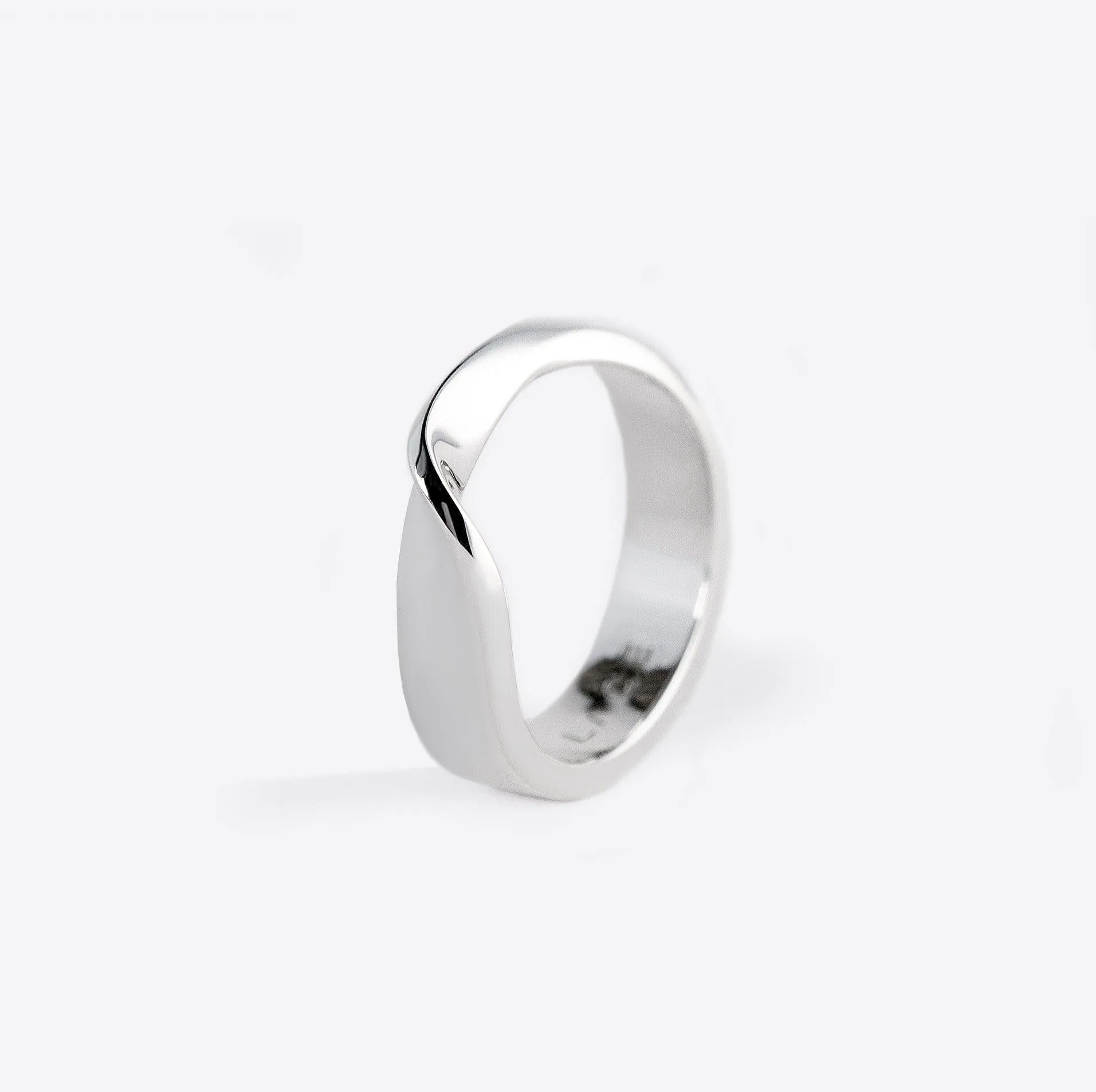 Amor Ring ─ Bold