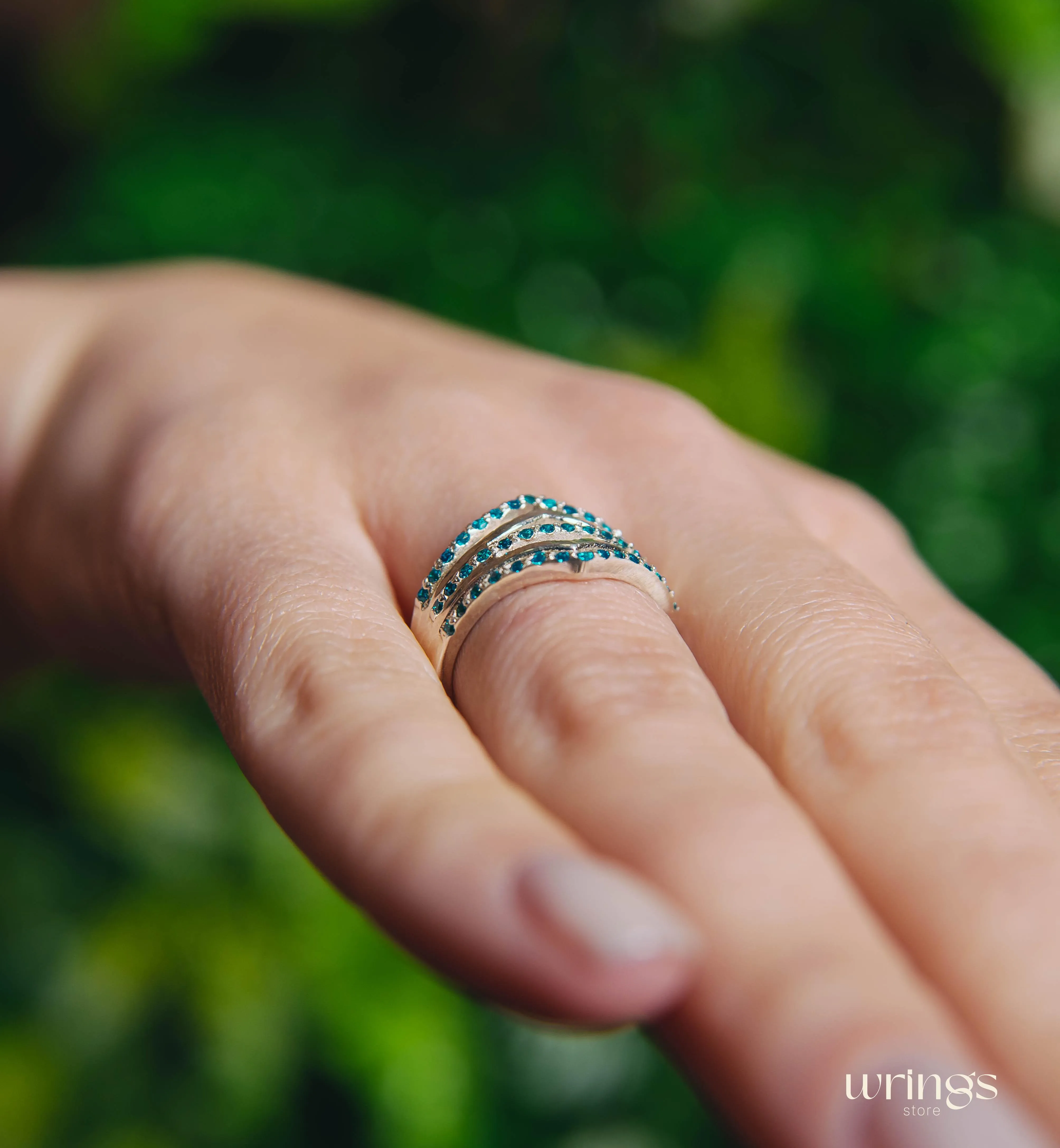 Avant Garde V shaped Bold Statement Ring with Topaz