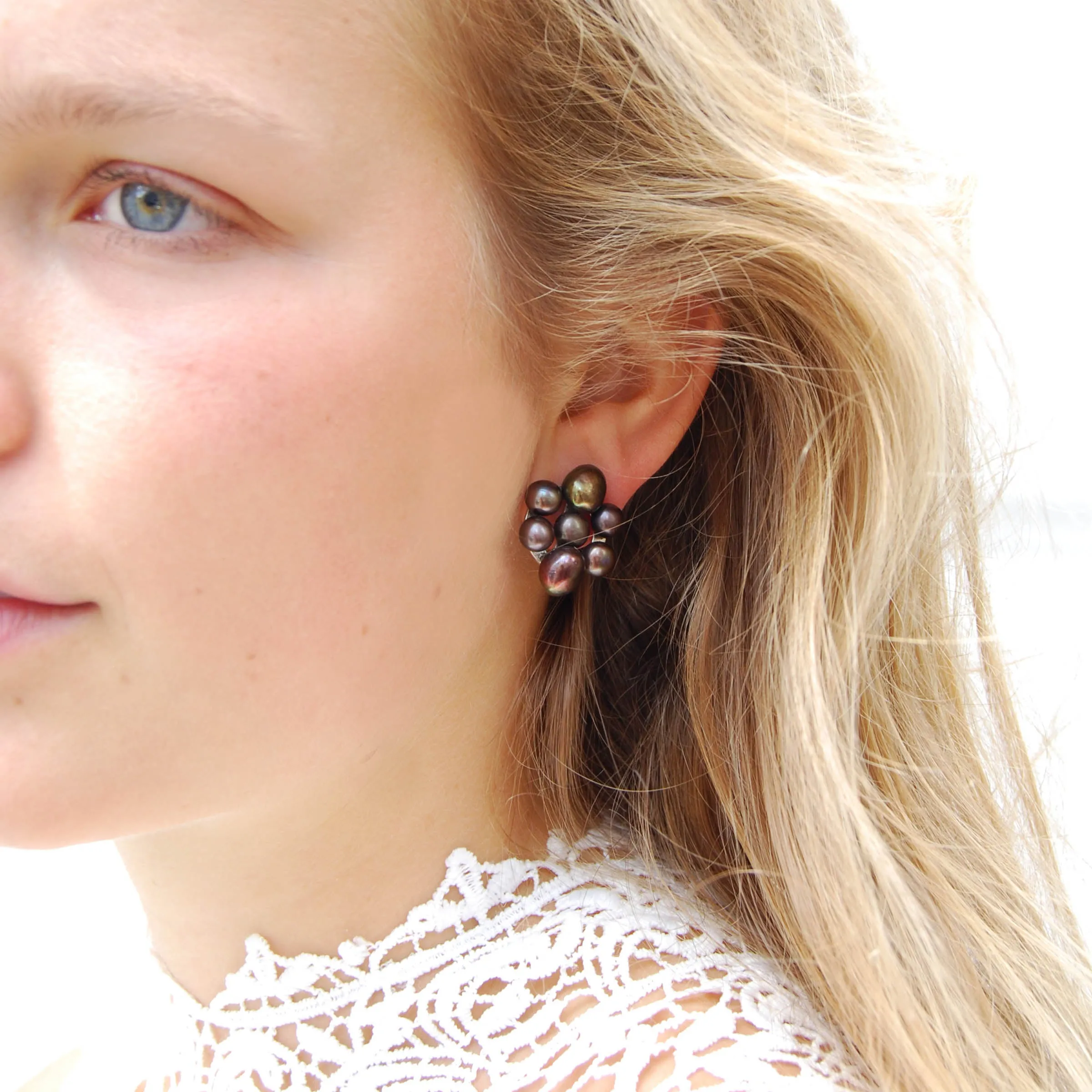 Black Freshwater Pearl 'Oval-Cuff' Earrings