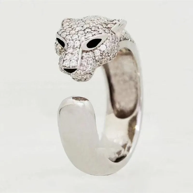 Bold Crystal inlaid Leopard adjustable rings
