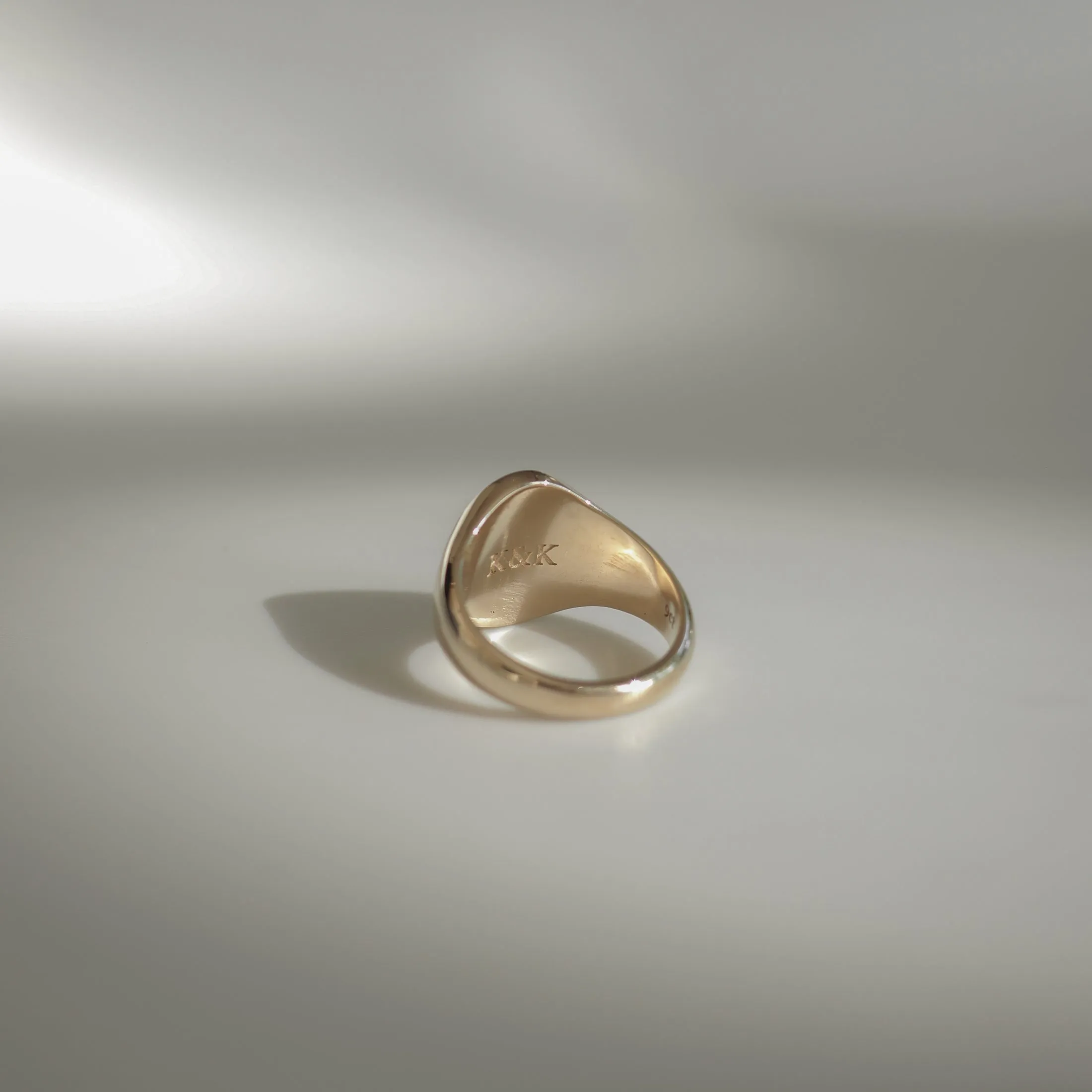 Bold Oval Signet | Large Solid Signet Ring