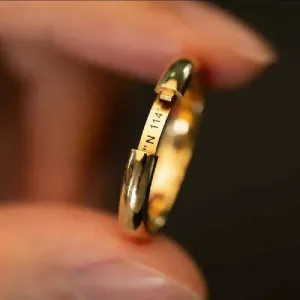 Bold Twist Engraved Ring – Sairahaz Jewelers