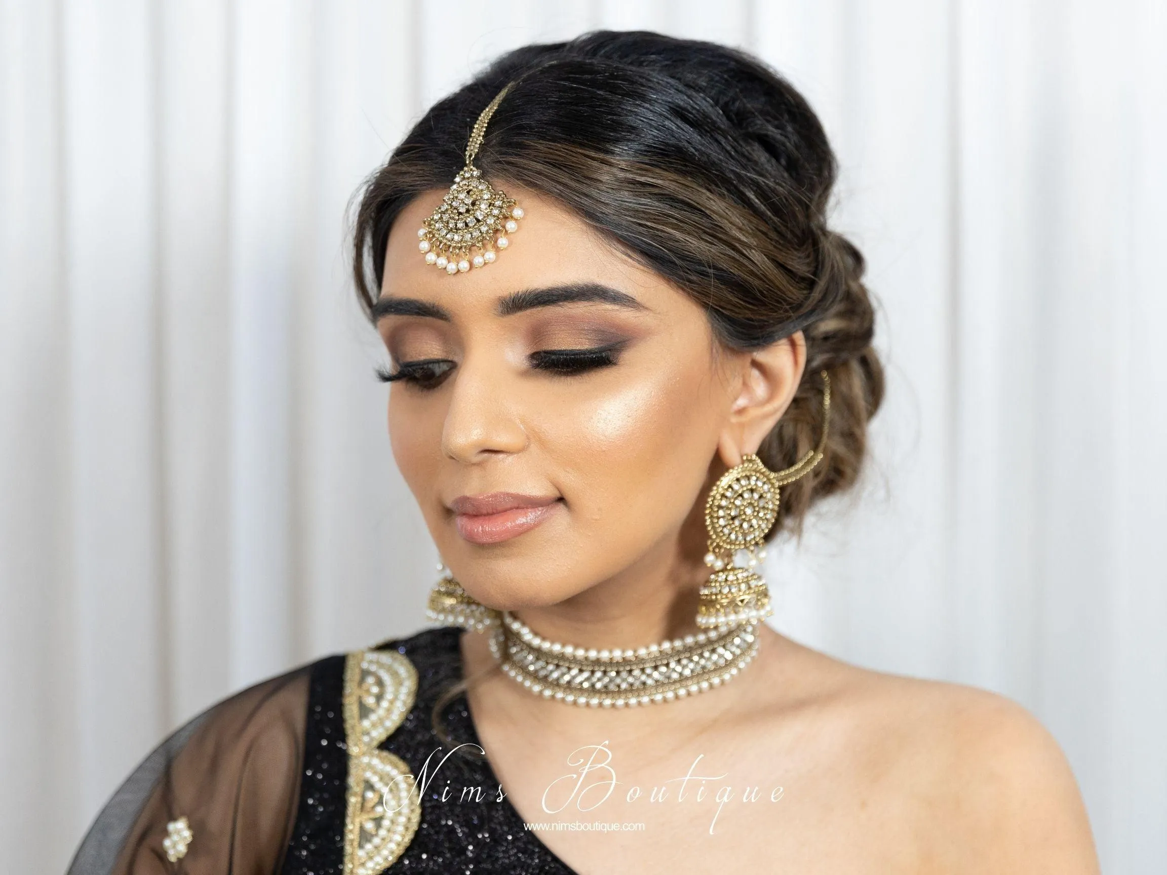 Celina Pearl & Antique Gold Choker with Clear Stone