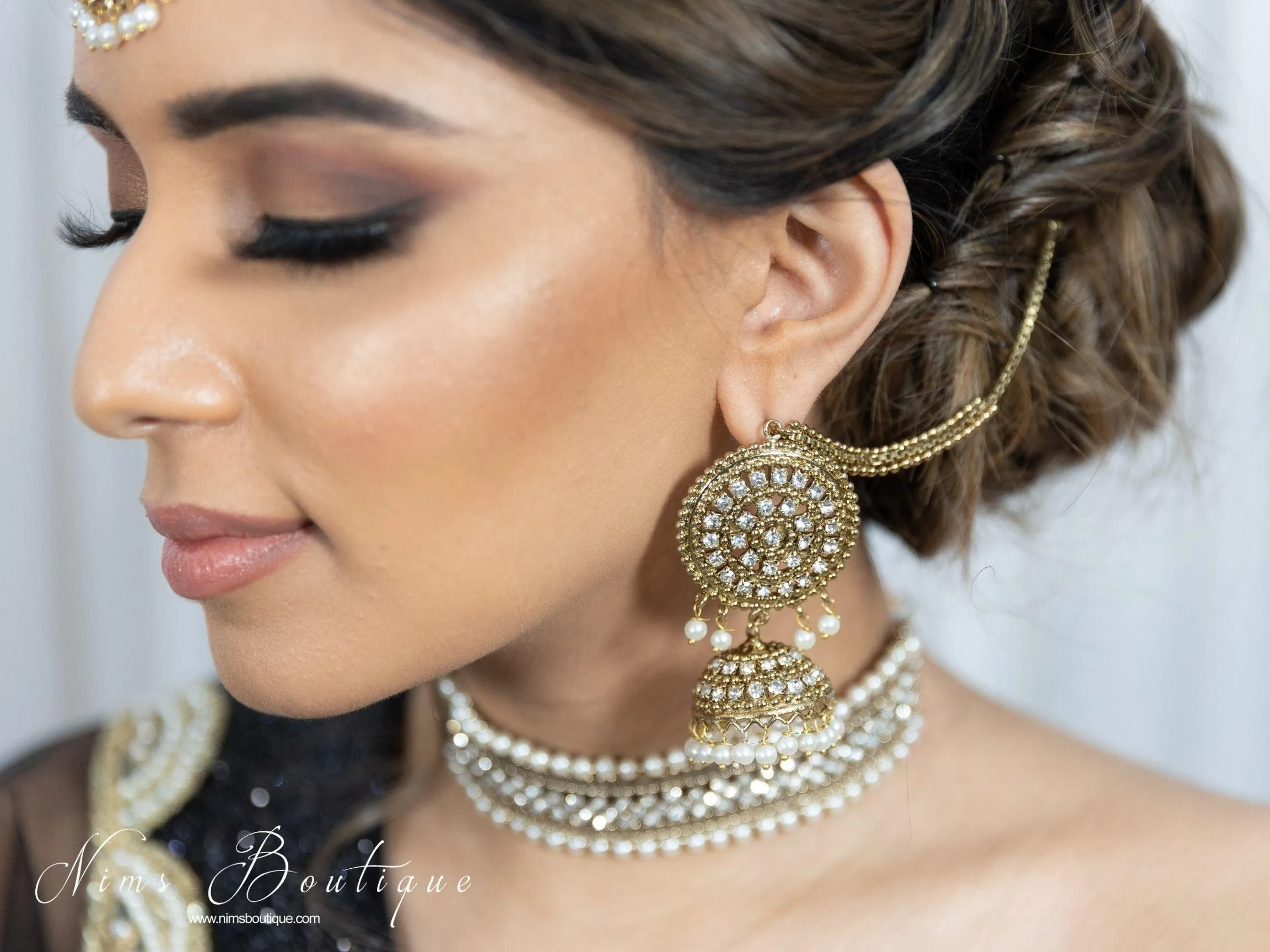 Celina Pearl & Antique Gold Choker with Clear Stone