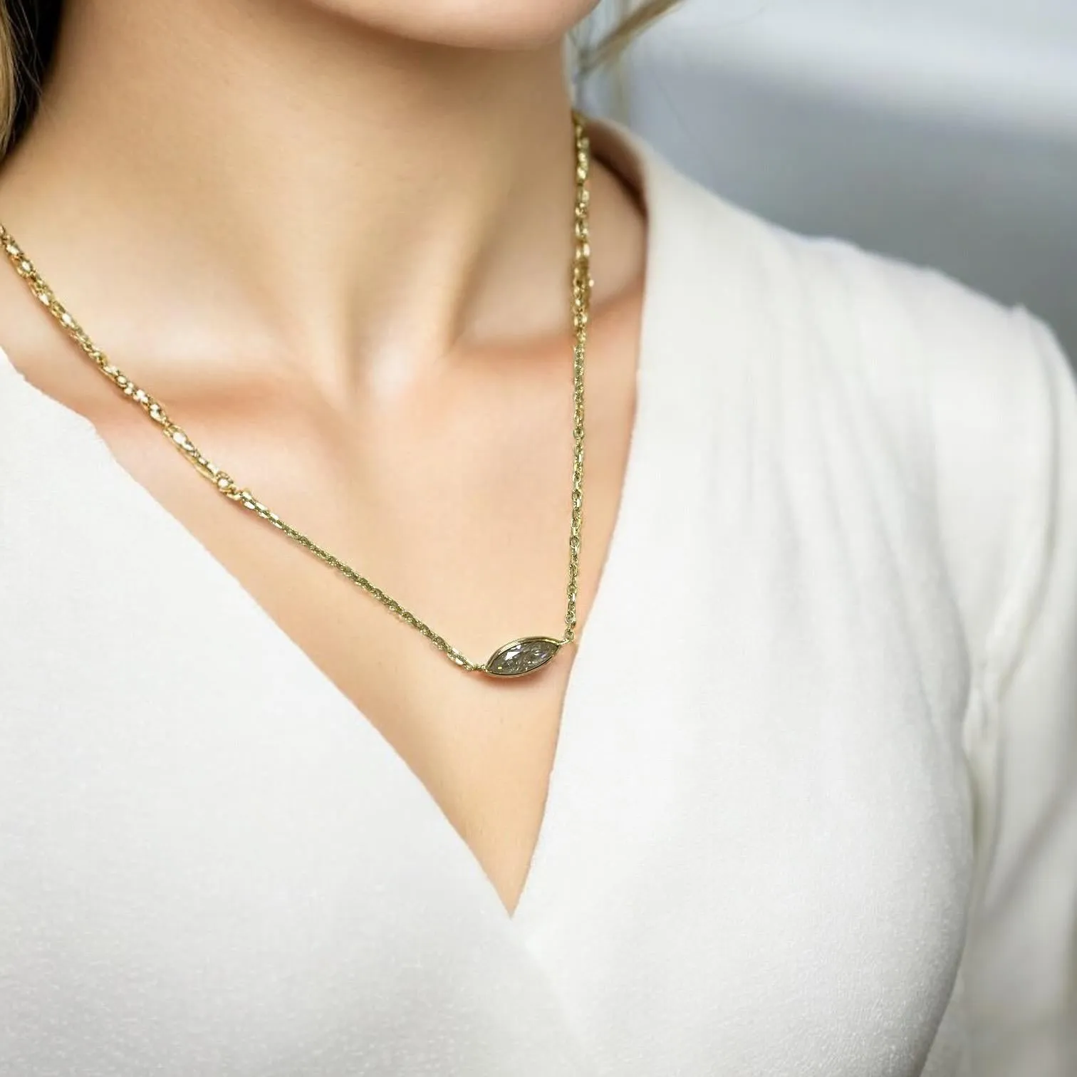 Classic 14K Yellow Gold 0.55ct Marquise Natural Diamond Bezeled Necklace