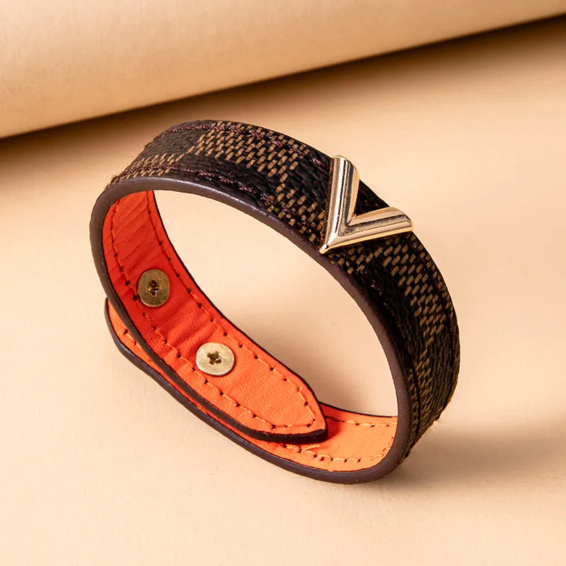 Classic Brown Plaid Stripe Leather Bracelets Bangles For Women
