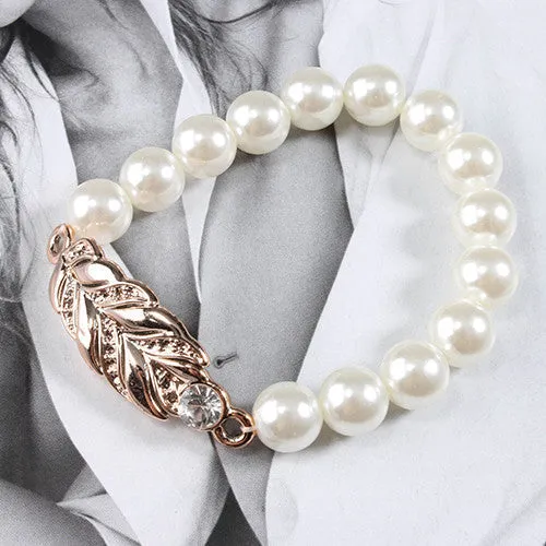 Classic Pearl & Leaf Bracelet