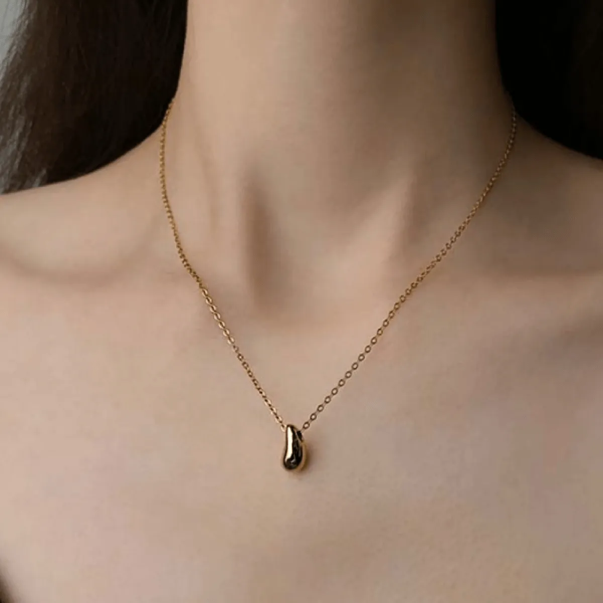 Dainty Gold Vermeil Teardrop Pendant