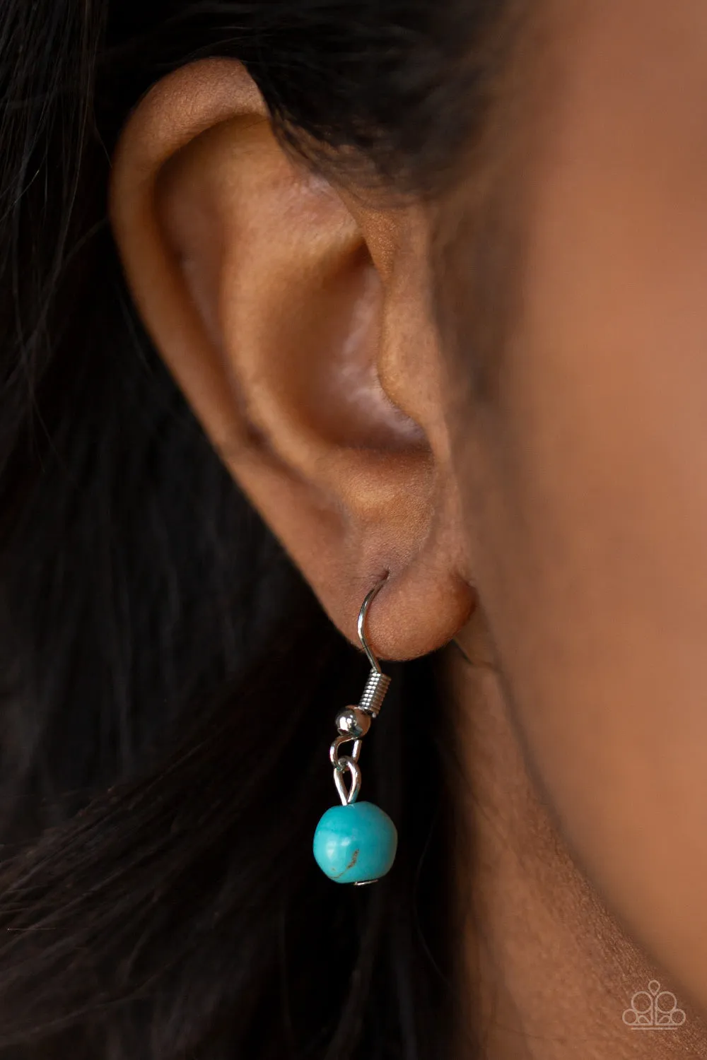 Earth Conscious - Multi Paparazzi Necklace