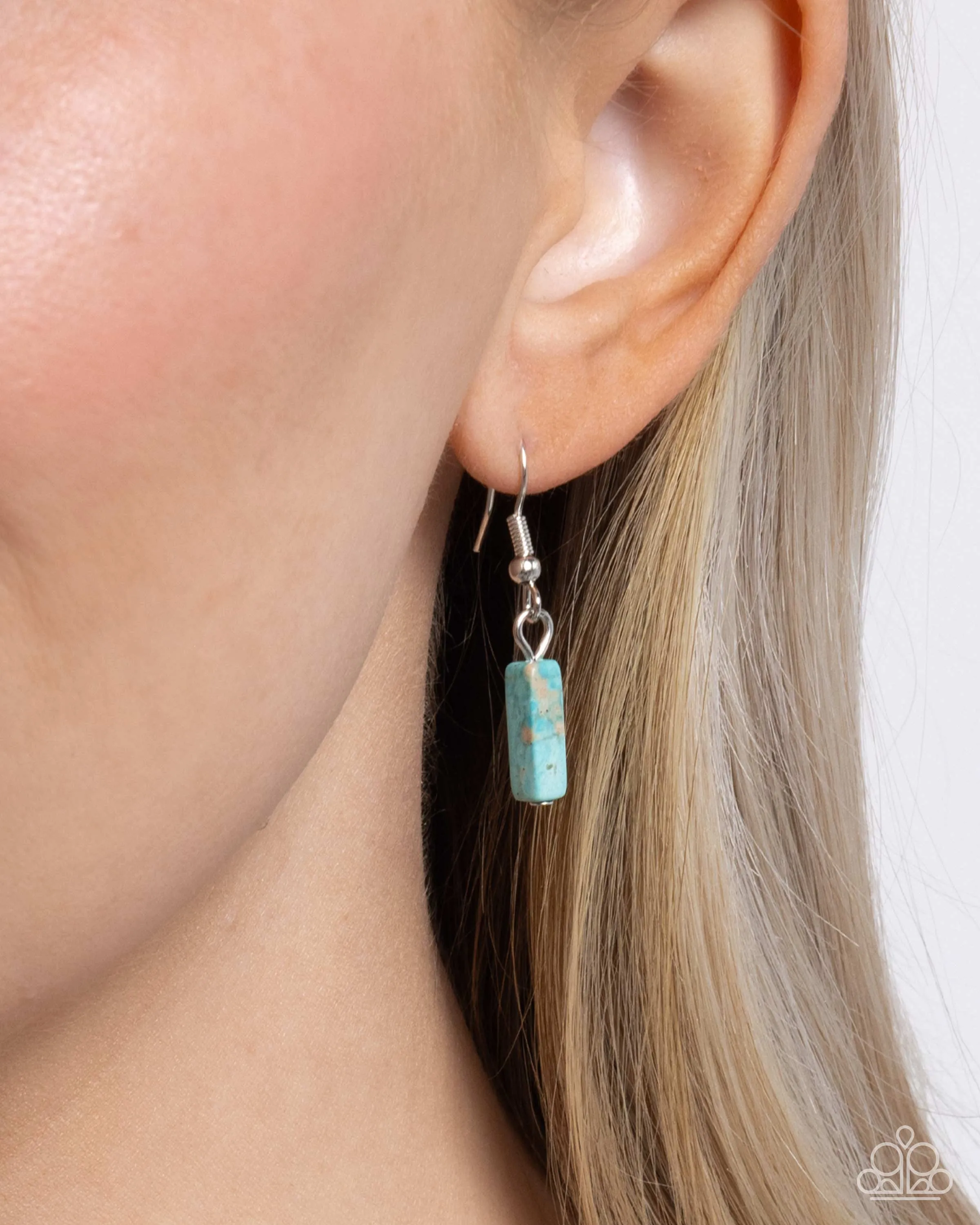 Earthy Extrovert • Blue