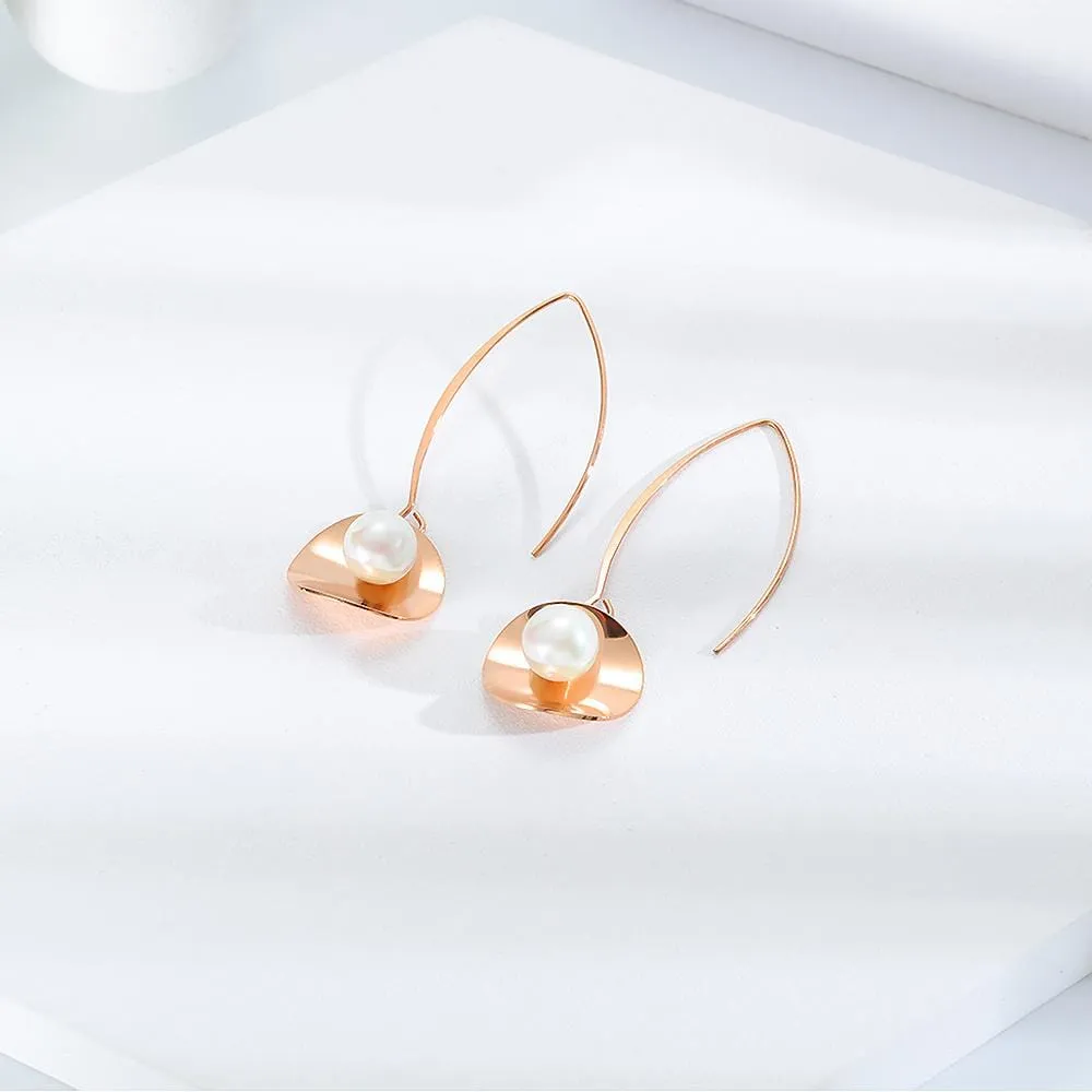 Earthy Pearl Core Hook Earrings in Rose Gold