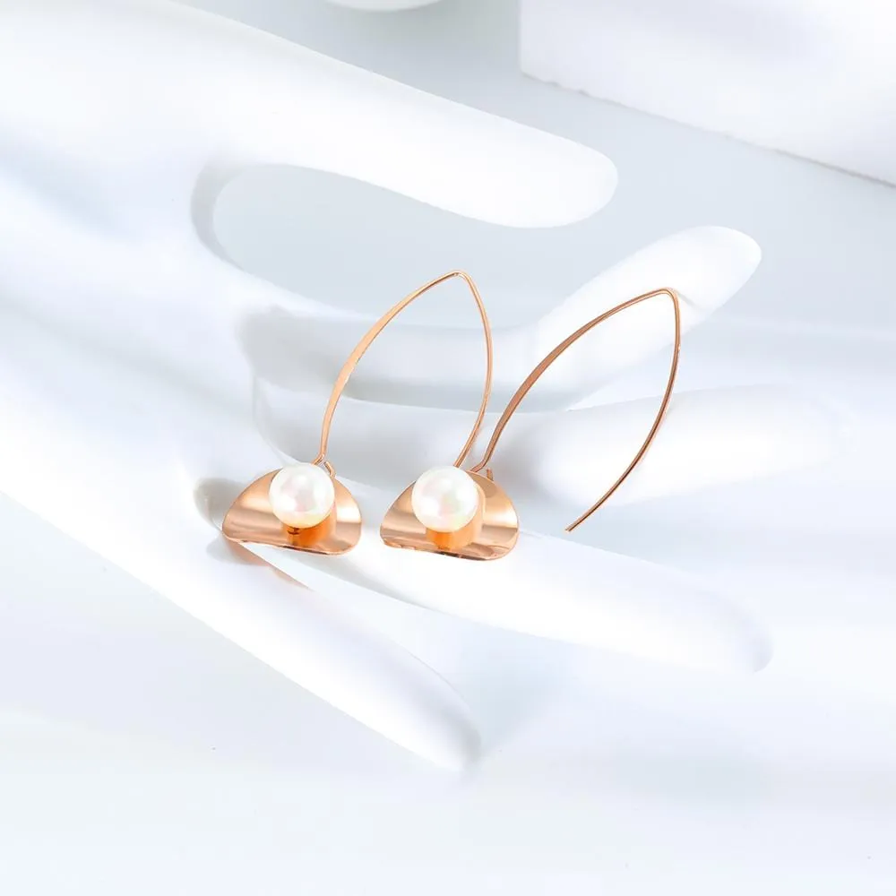 Earthy Pearl Core Hook Earrings in Rose Gold