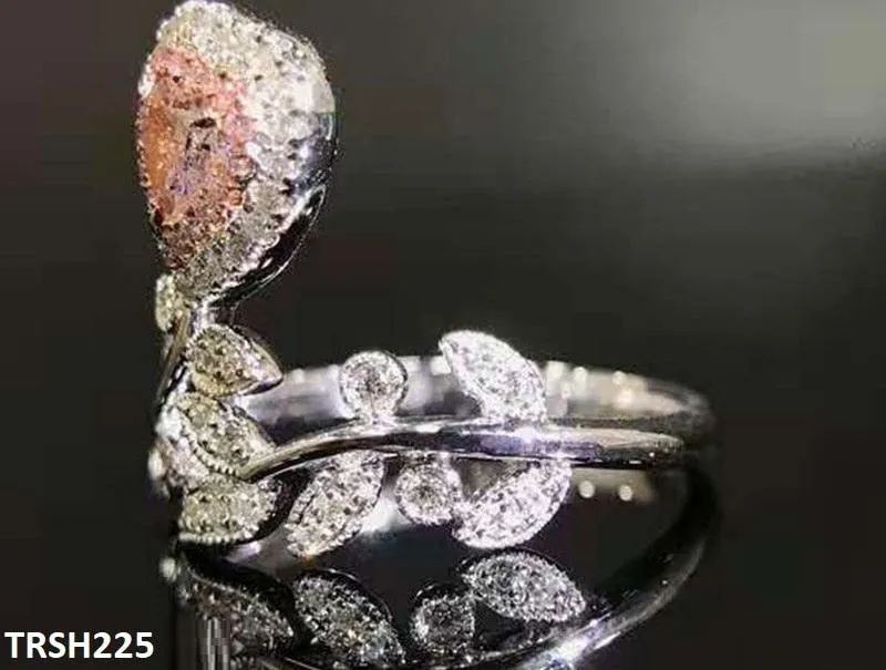Emerald Heart/Leaf Zircon Adjustable Ring