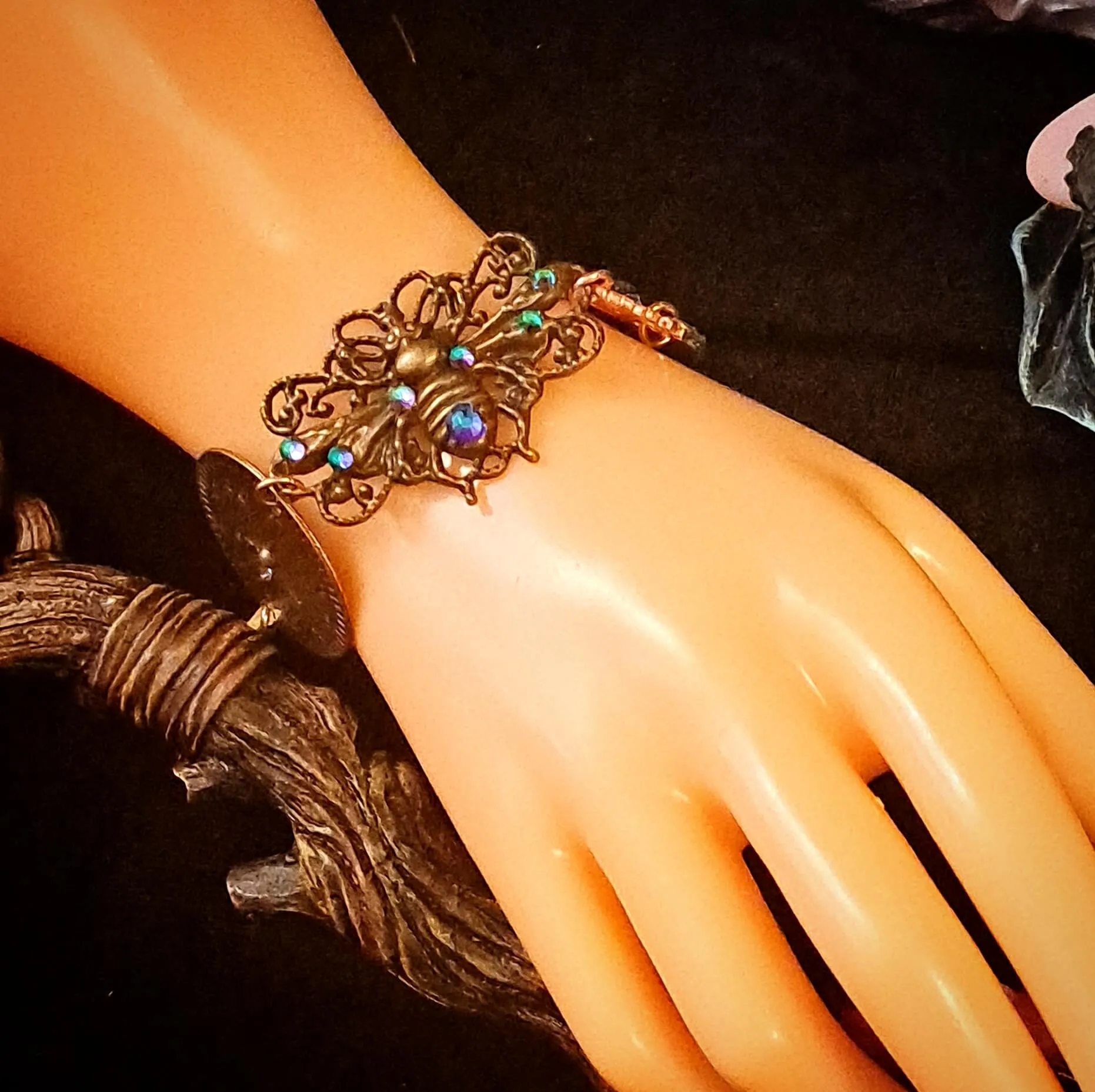Fantasy Bee Bracelet