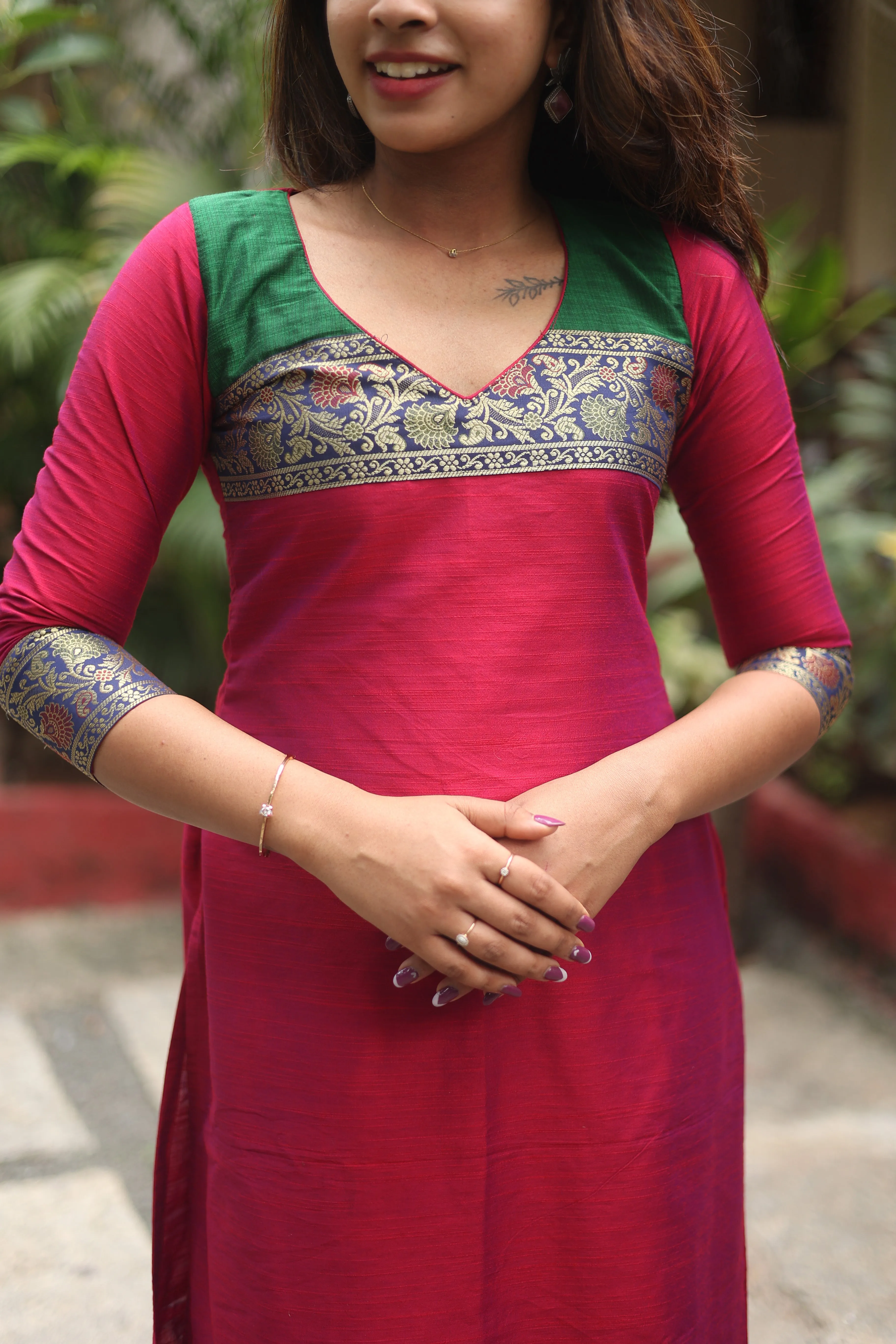 Iva Magenta Kurta Set (Set of 2)