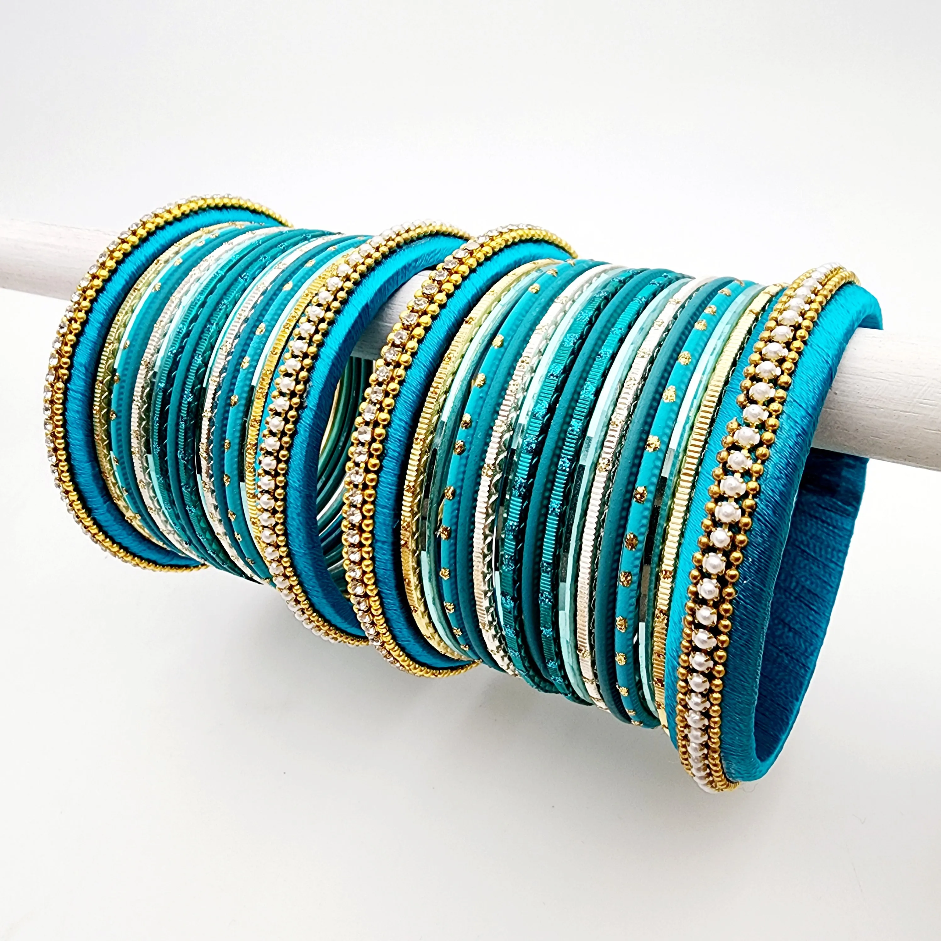 Lara Bangle Set