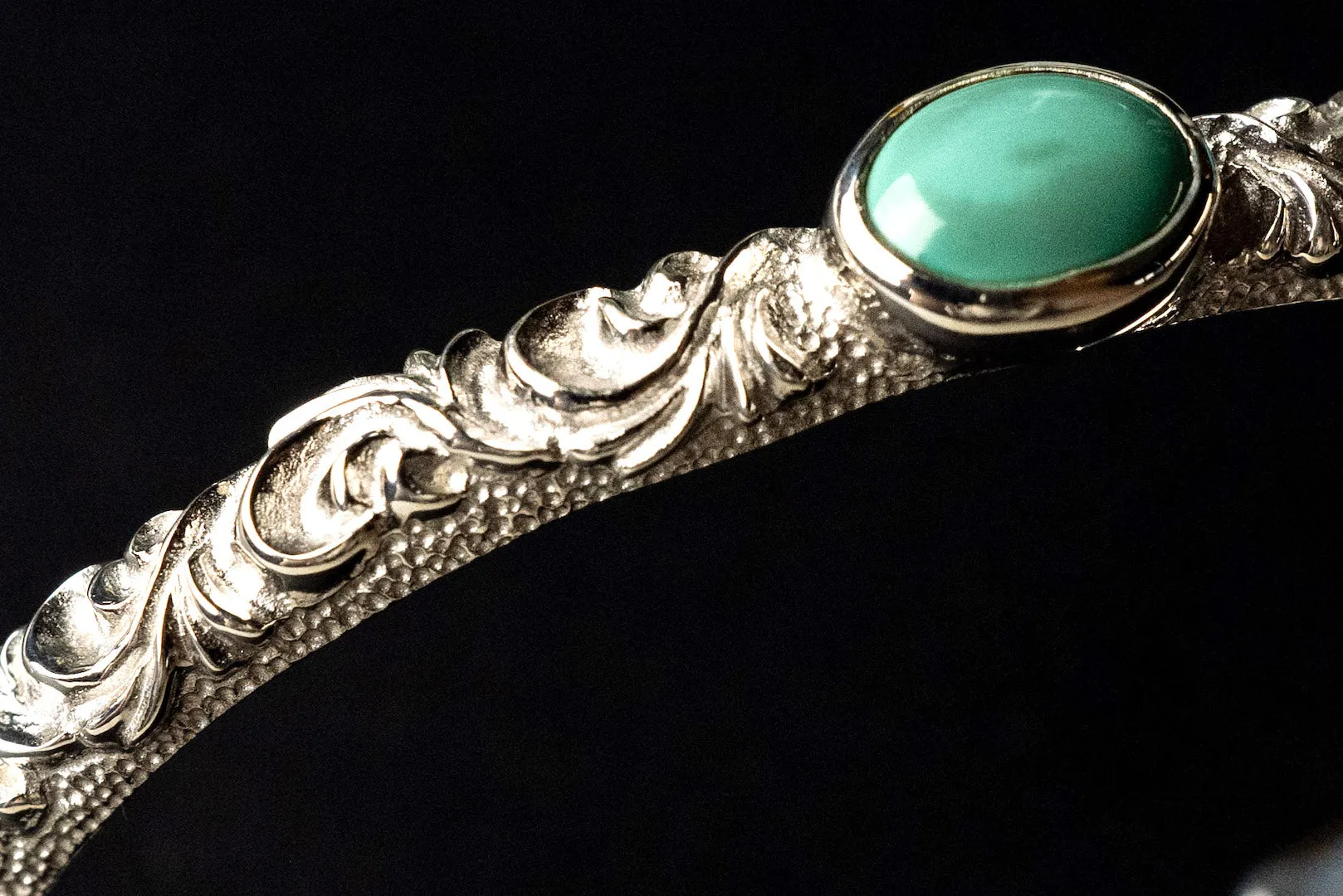 Legend 6mm "Ivy"  Silver Bangle With Turquoise (B-83-TQ)