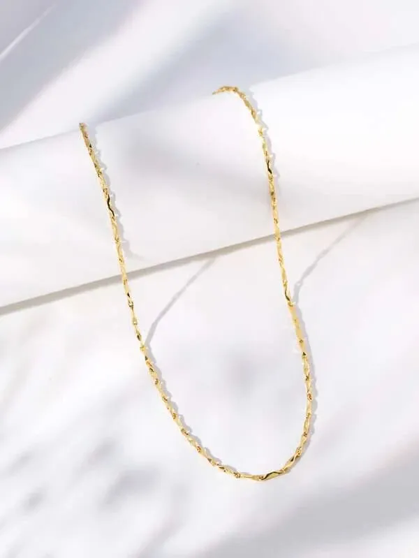 Minimalist Gold Chain Necklace