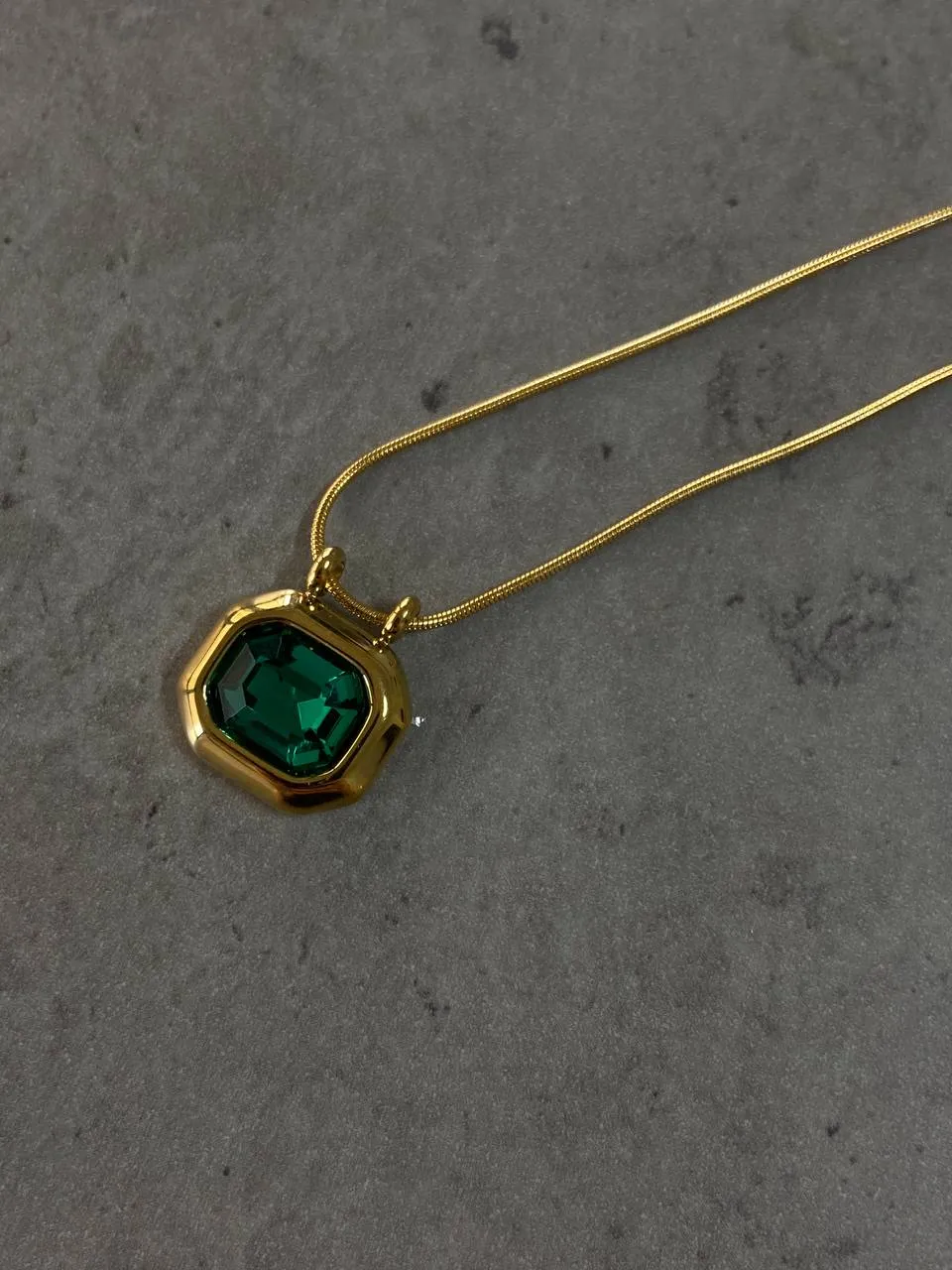 Minimalist square necklace