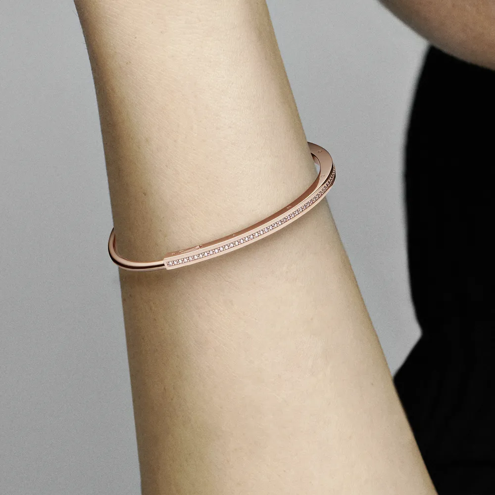 Pandora Signature I-D Pavé Bangle