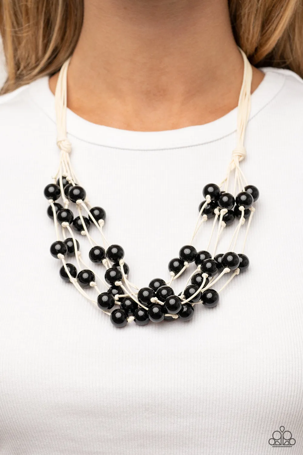 PAPARAZZI Yacht Catch - Black NECKLACE