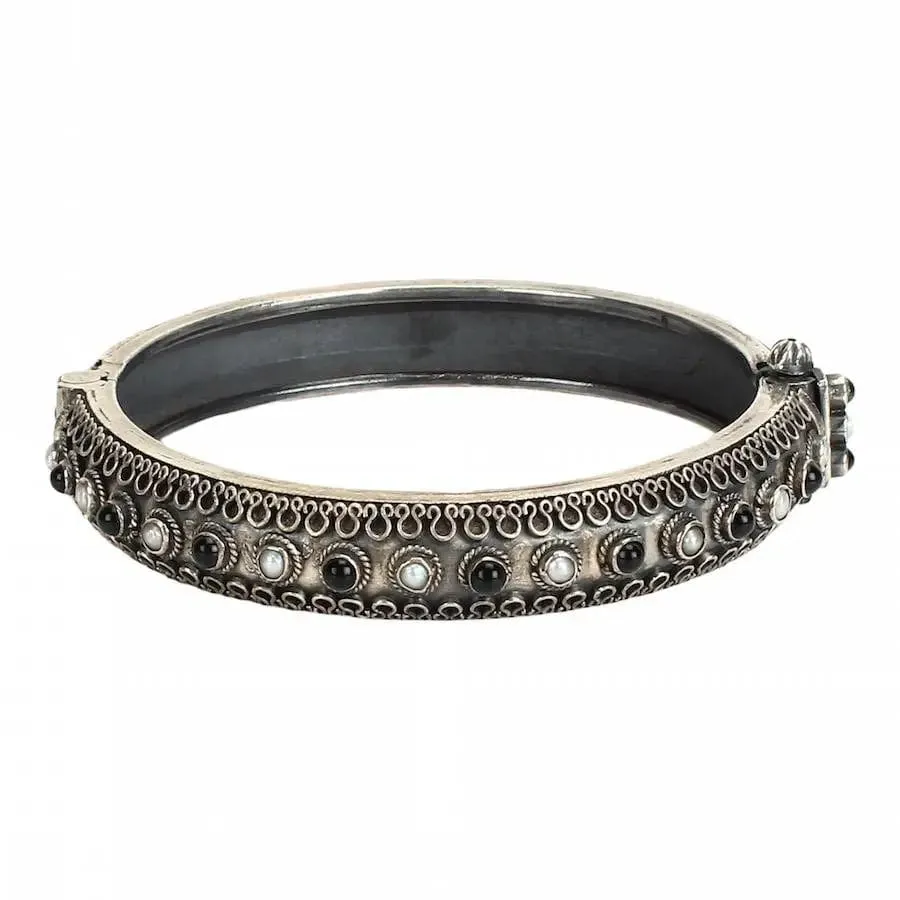 Silver Oxidised Pearl Green Bangle