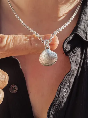 Small Clam Shell Necklace
