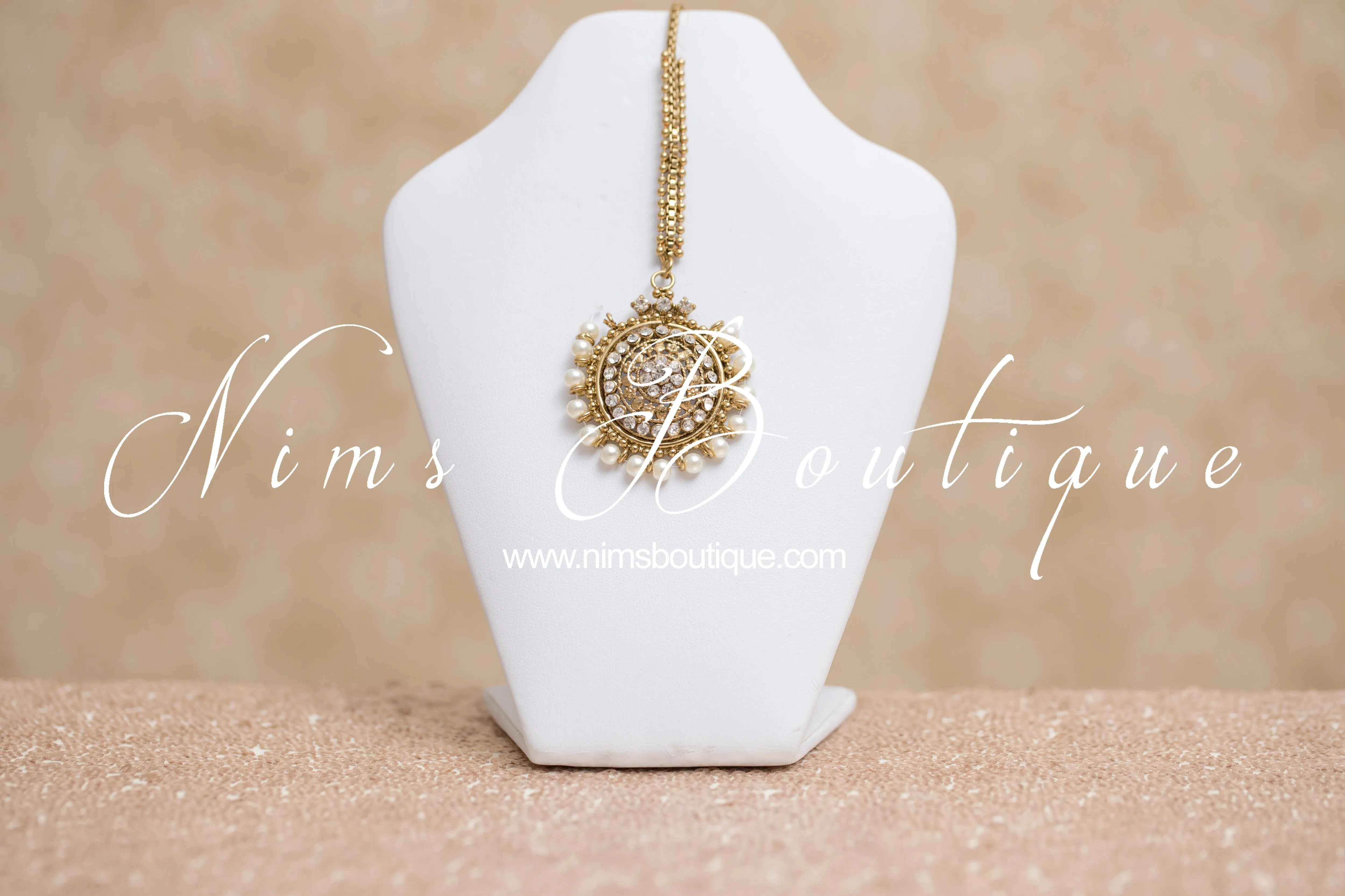 Small Royal Antique Gold, Pearl & Clear Stone set