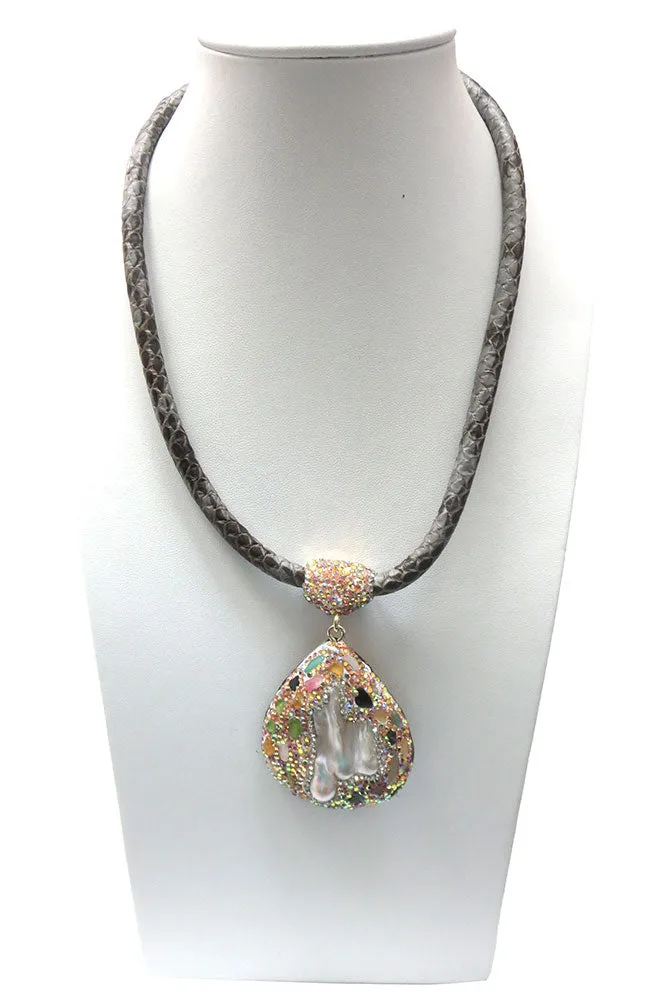 Snake Leather Necklace Pearl Pendant