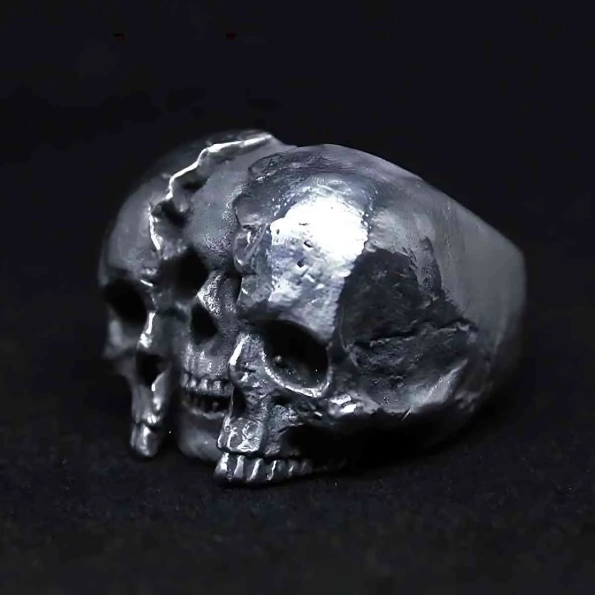 Three Headed Skull Ring