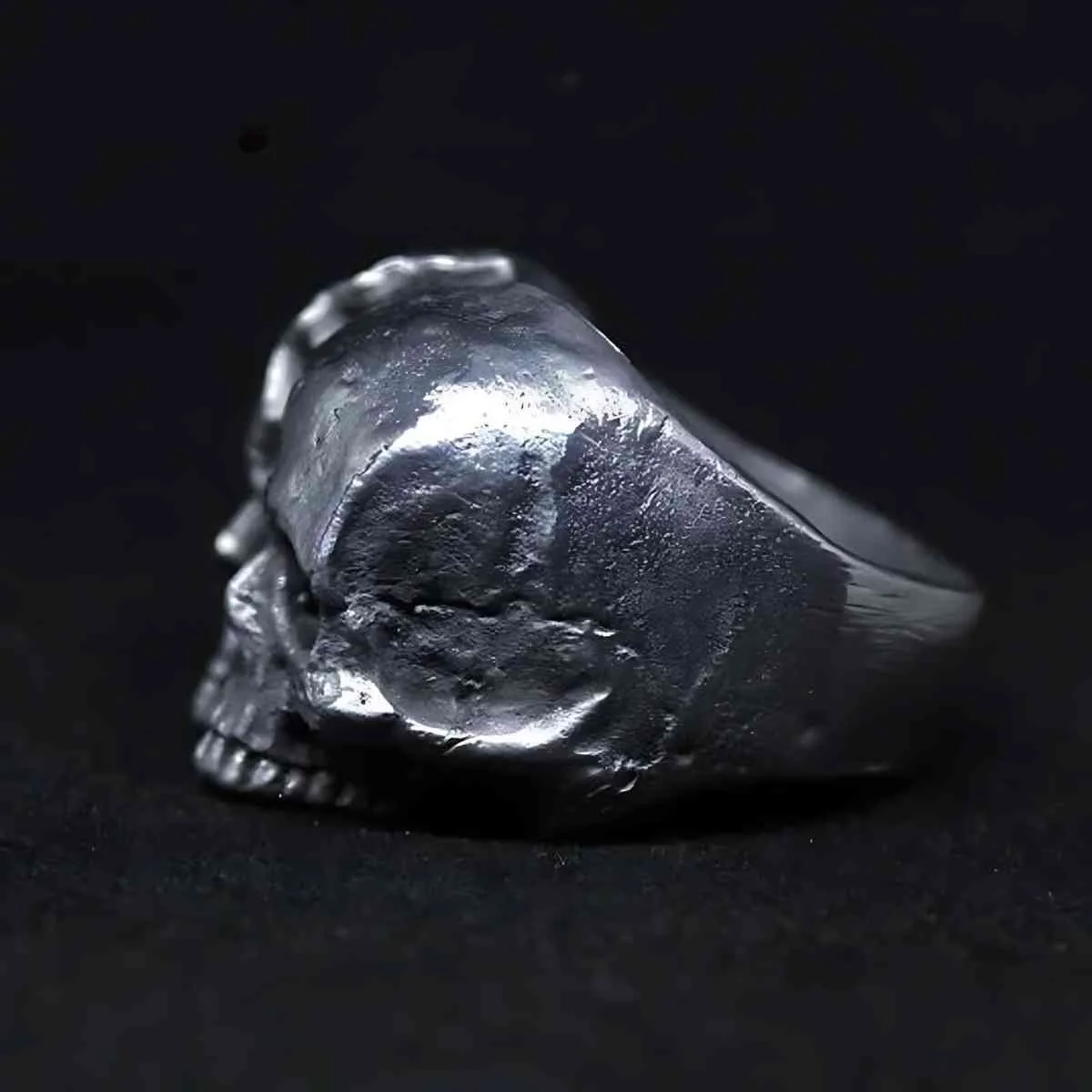 Three Headed Skull Ring
