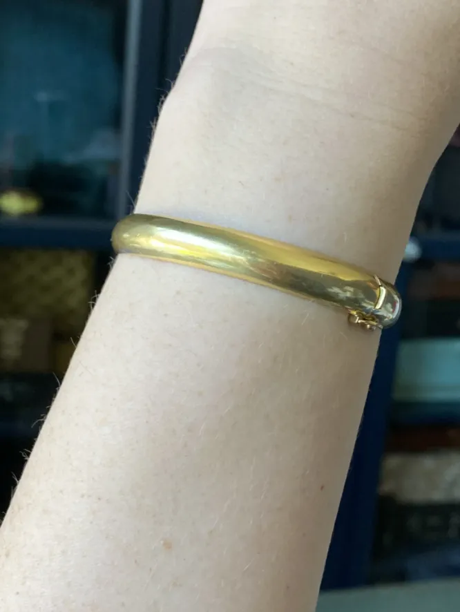 Vintage Tiffany 18ct Yellow Gold Bangle w/ Safety Latch