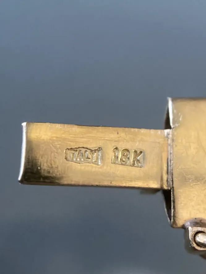 Vintage Tiffany 18ct Yellow Gold Bangle w/ Safety Latch